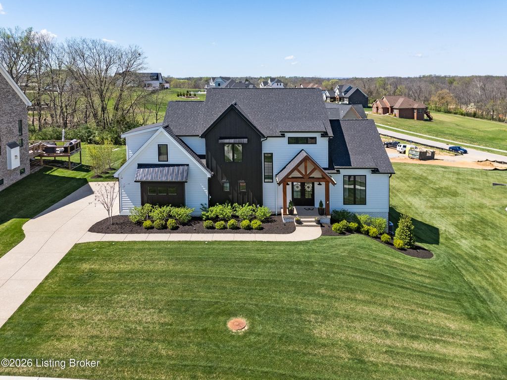 Photo of 7389 Edith Way, Crestwood, KY 40014 (MLS # 1713791)