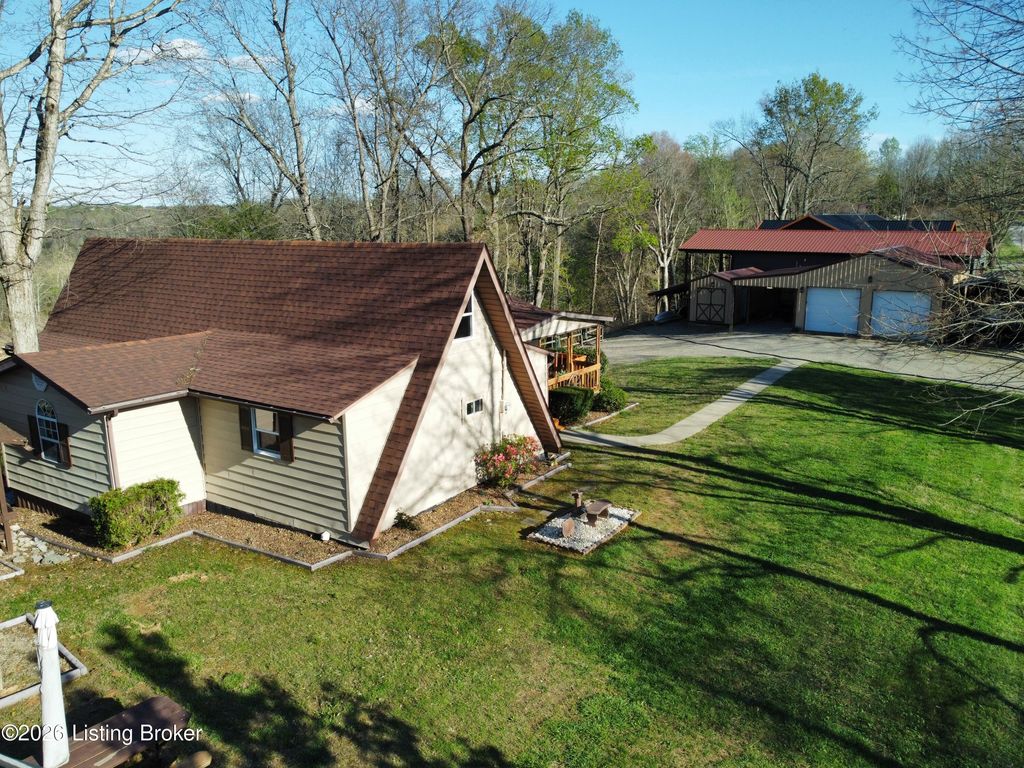 Photo of 1129 Indian Ridge Rd, Falls Of Rough, KY 40119 (MLS # 1713579)