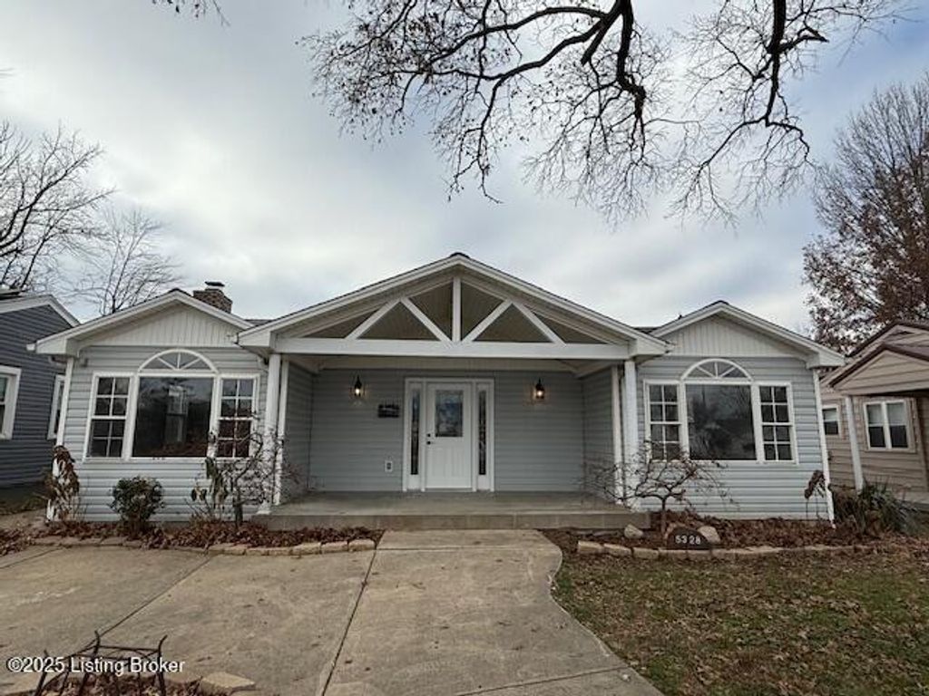 Photo of 5328 Devers Ave, Louisville, KY 40214 (MLS # 1704690)