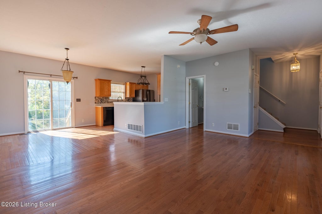 Photo of 10200 Landwood Dr, Louisville, KY 40291 (MLS # 1732762)