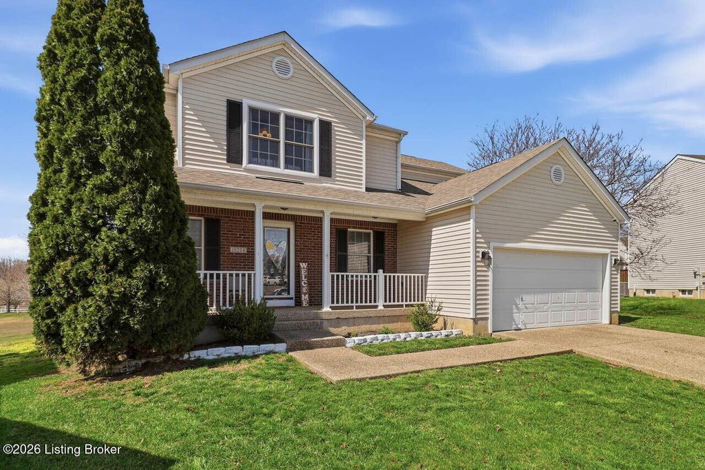Photo of 10204 Red Clover Ct, Louisville, KY 40228 (MLS # 1718240)