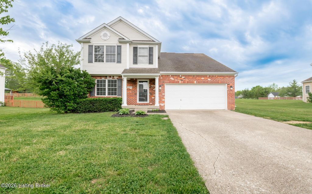 Photo of 2013 Cherry Creek Rd, La Grange, KY 40031 (MLS # 1715444)