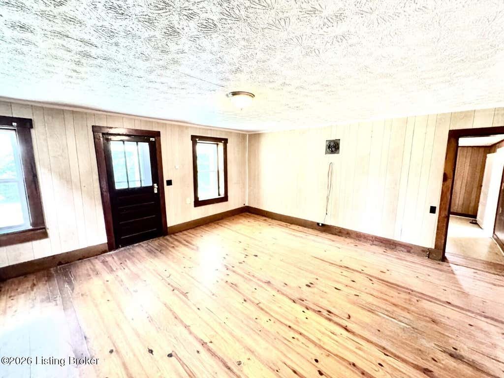 Photo of 4223 Chaplin Rd, Willisburg, KY 40078 (MLS # 1726246)