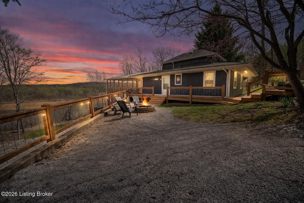 Photo of 336 Woodland Dr, Cub Run, KY 42729 (MLS # 1713455)