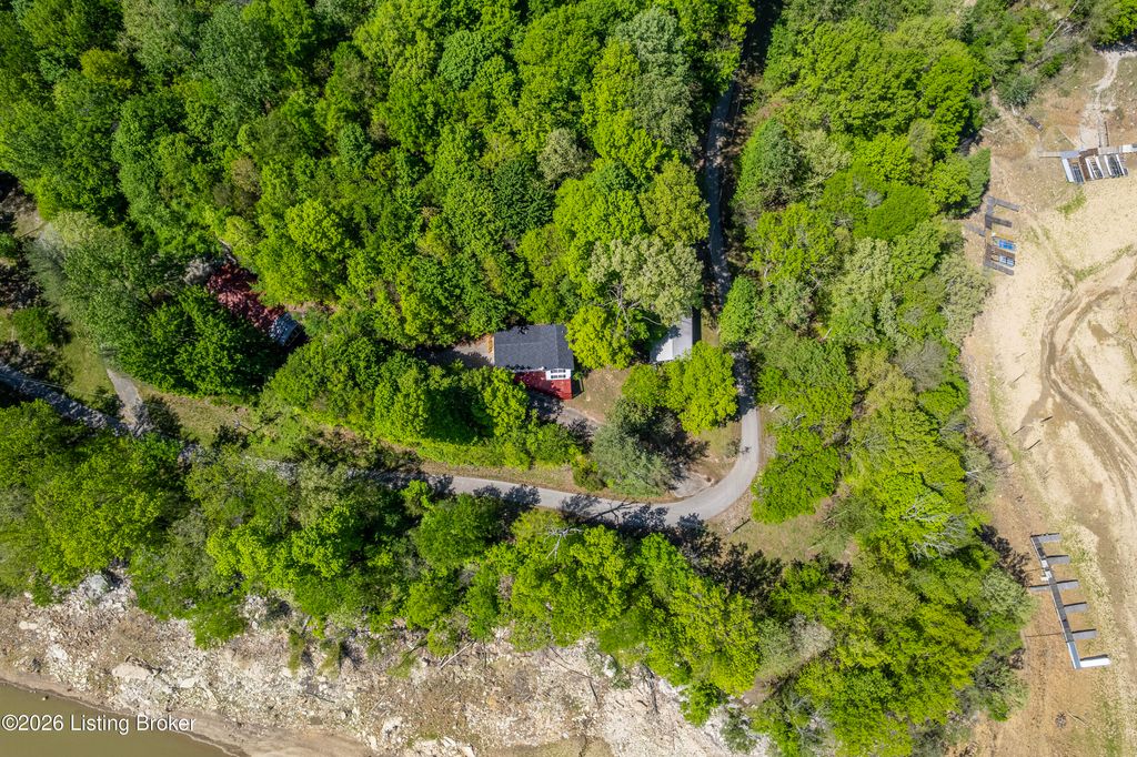 Photo of 482 Rolling Stone Acres Ln, Leitchfield, KY 42754 (MLS # 1716483)