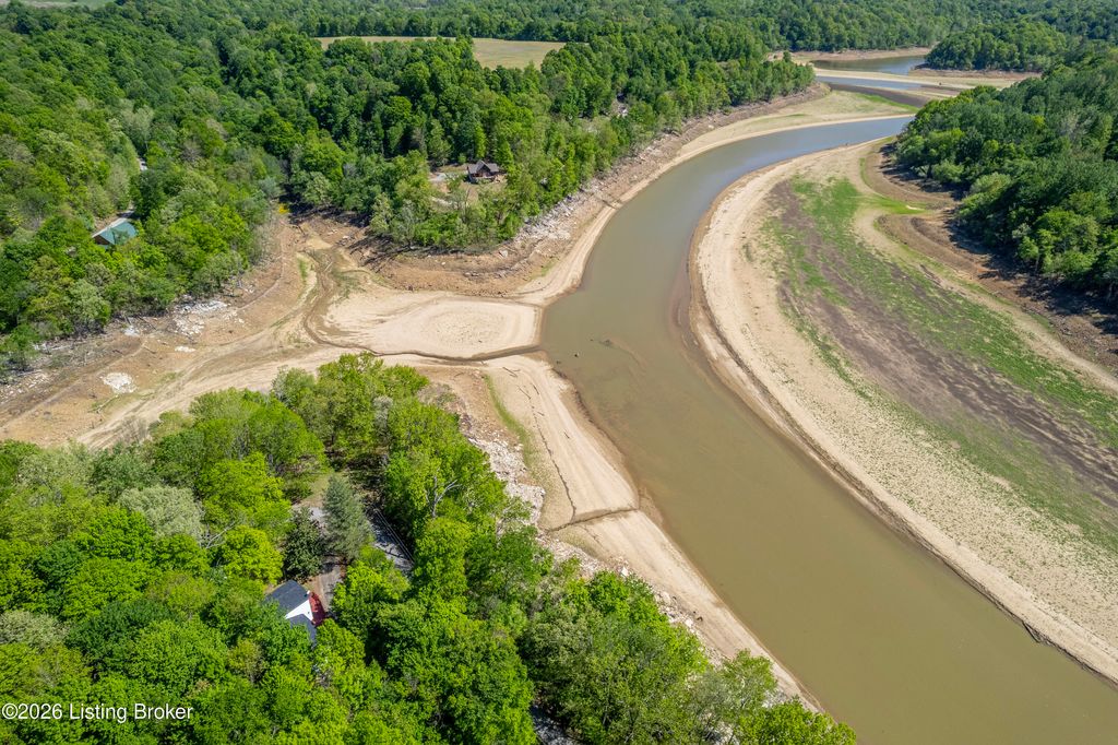 Photo of 482 Rolling Stone Acres Ln, Leitchfield, KY 42754 (MLS # 1716483)