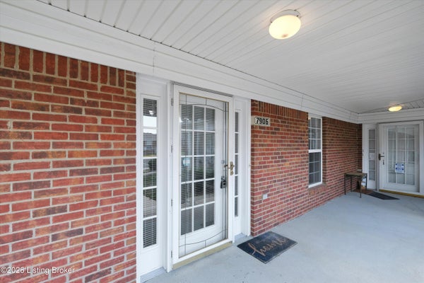 7906 STOVALL CT, LOUISVILLE, KY 40228 - Image 92f4d83fb6ab0e978a3df5a1e2d45978/56923384