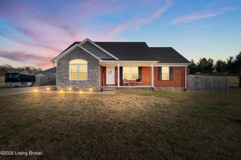 Photo of 403 Browning Ln, Bardstown, KY 40004 (MLS # 1707834)