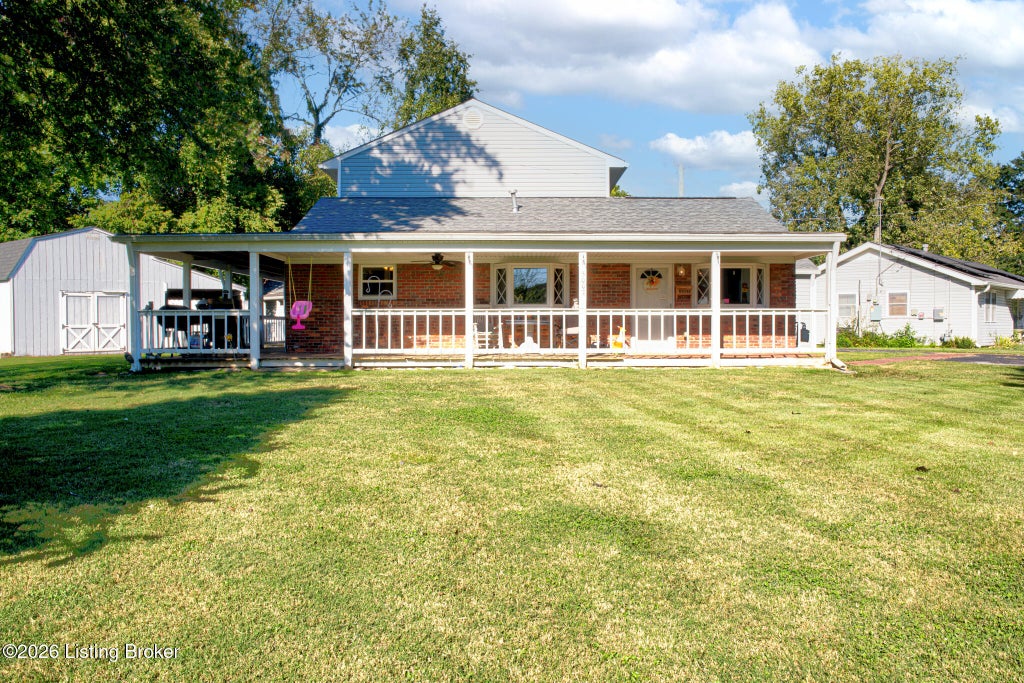 Photo of 5007 Ramona Ln, Louisville, KY 40272 (MLS # 1730411)