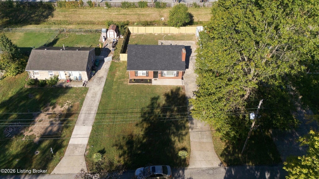 Photo of 4344 Lynnview Dr, Louisville, KY 40216 (MLS # 1732714)