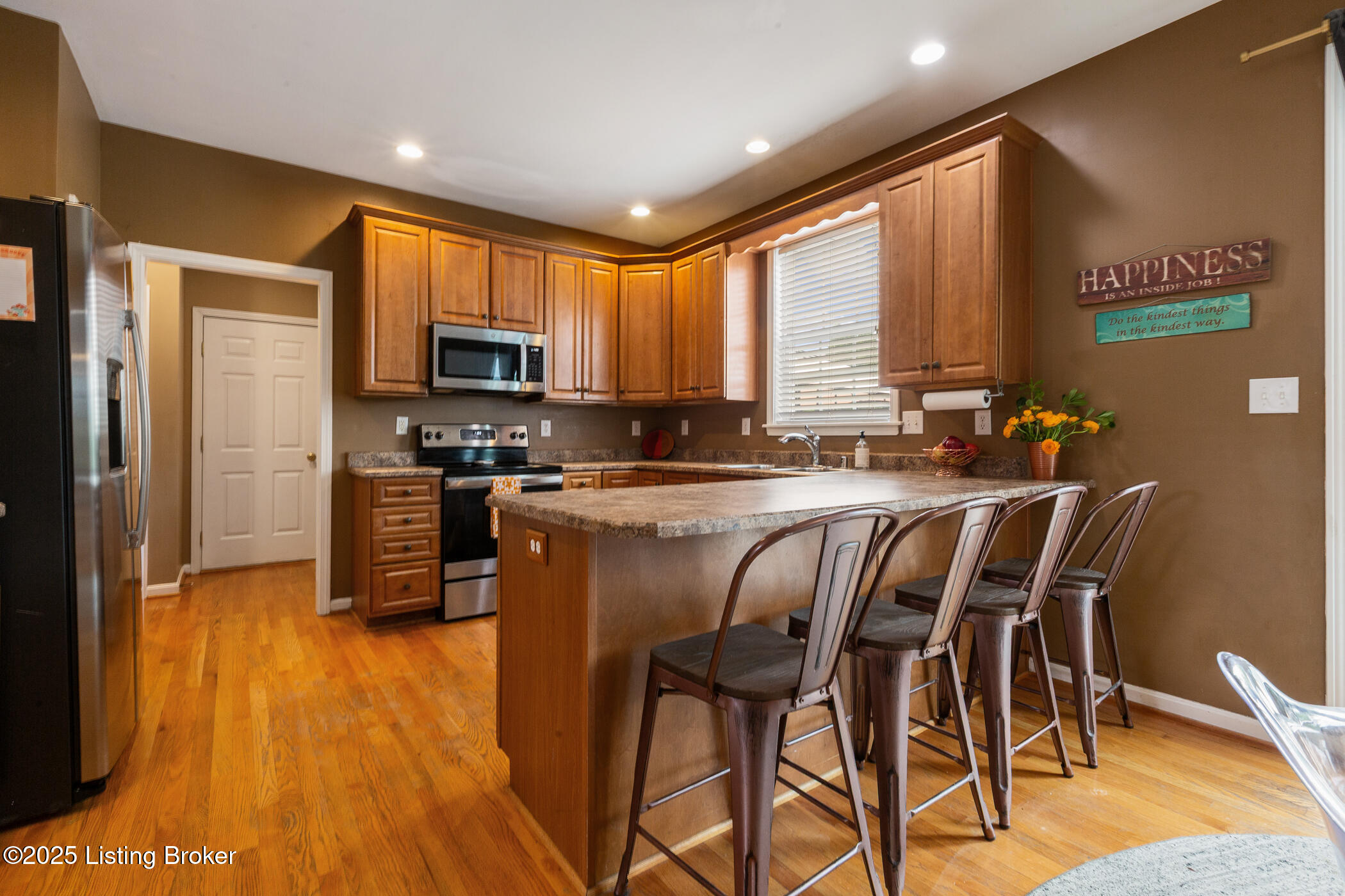 2132 Golfview Ct, La Grange, Pennsylvania image 23