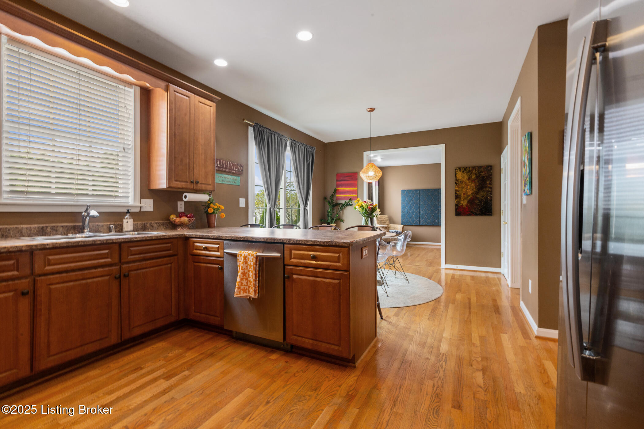 2132 Golfview Ct, La Grange, Pennsylvania image 16