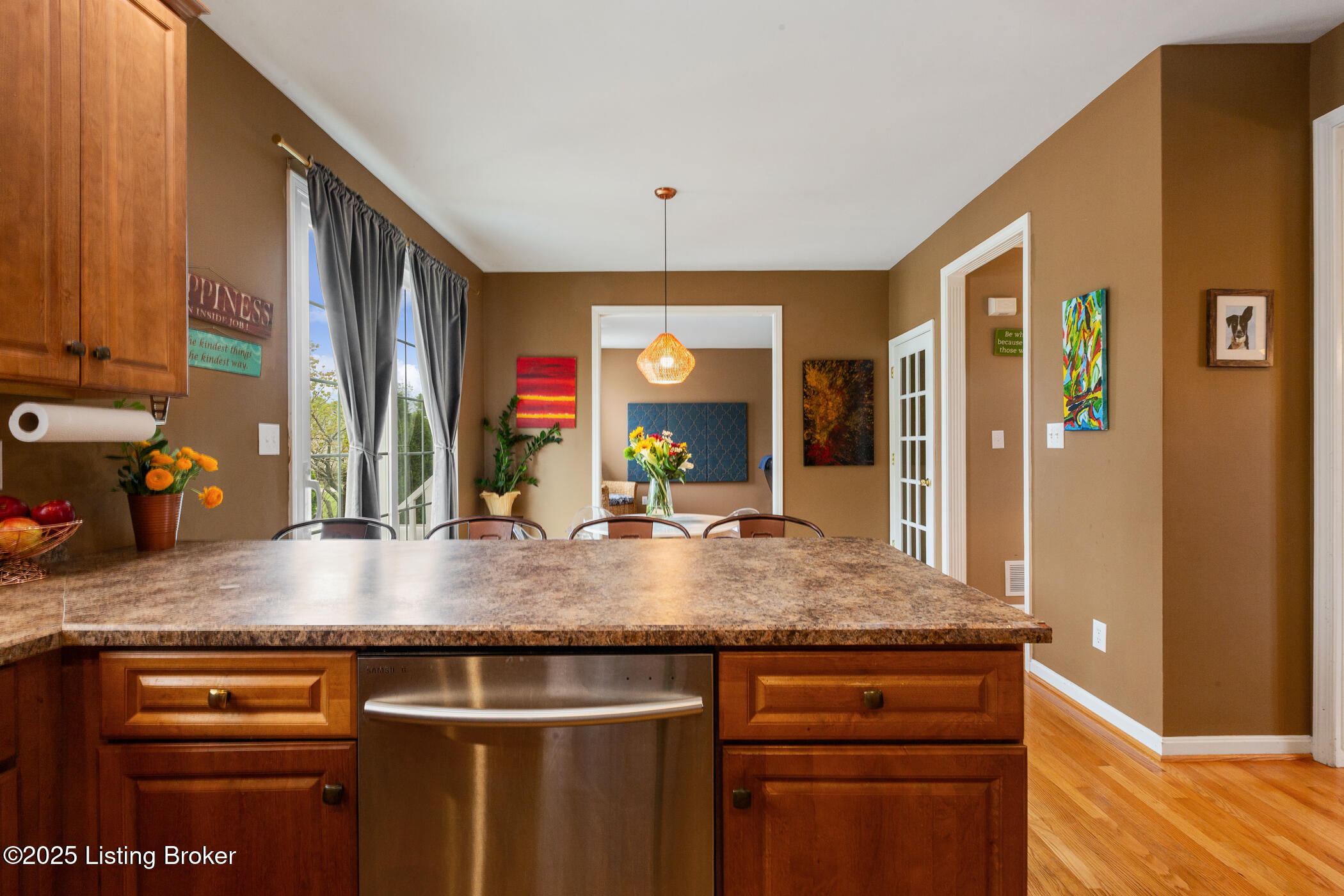 2132 Golfview Ct, La Grange, Pennsylvania image 18