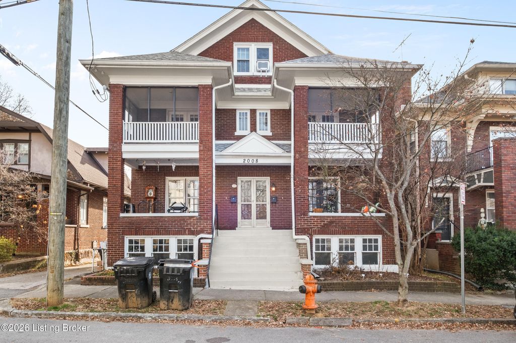 Photo of 2008 Murray Ave #APT 3, Louisville, KY 40205 (MLS # 1706408)