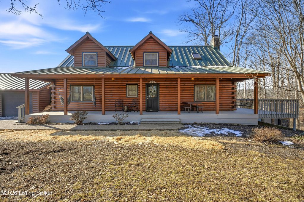 Photo of 1220 Bluegrass Pkwy, La Grange, KY 40031 (MLS # 1709064)