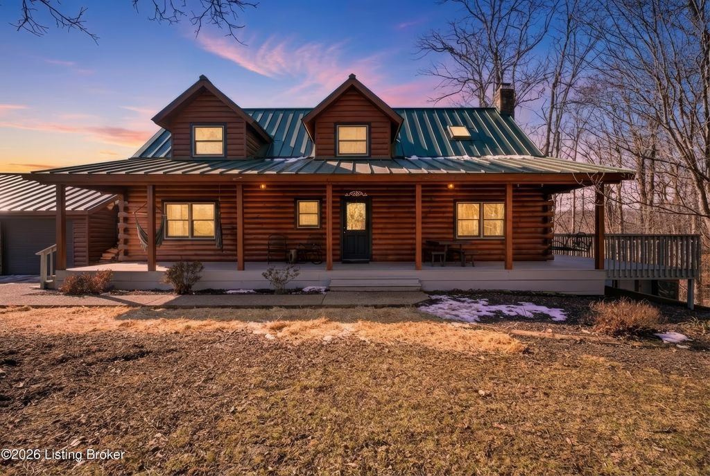 Photo of 1220 Bluegrass Pkwy, La Grange, KY 40031 (MLS # 1709064)