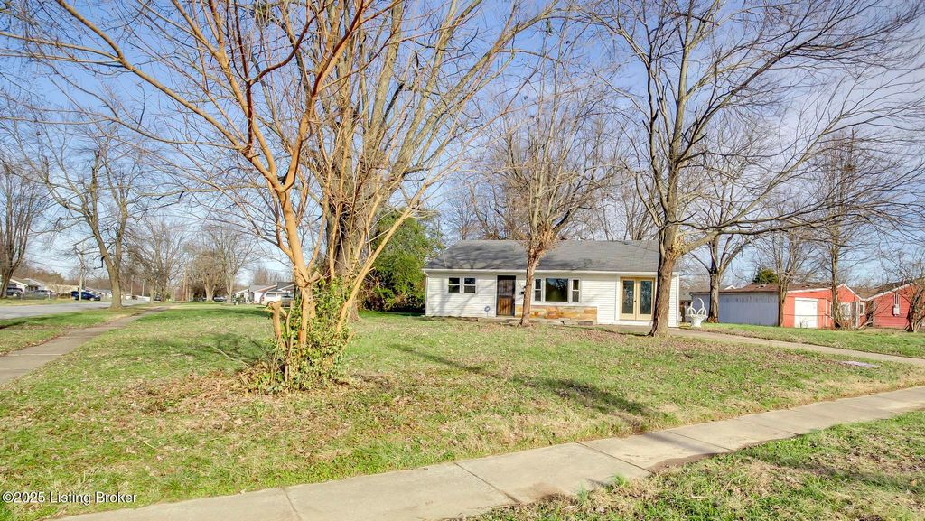 Photo of 14017 Beeston Blvd, Louisville, KY 40272 (MLS # 1705778)
