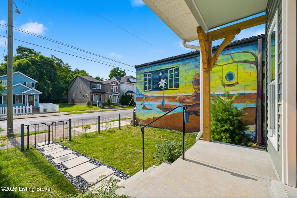 Photo of 1260 S Preston St, Louisville, KY 40203 (MLS # 1732864)