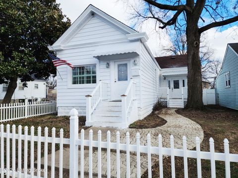 Photo of 3611 Woodruff Ave, Louisville, KY 40215 (MLS # 1707844)