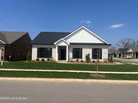 Condo For Sale - 8220 Cedar Crest Ln<br/> Louisville, KY 40291