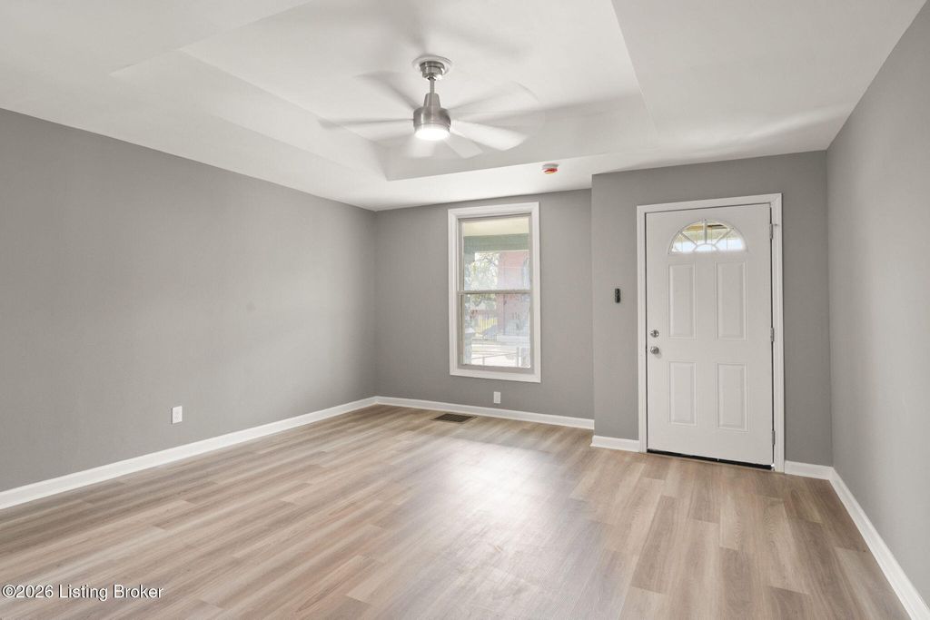 Photo of 2917 S 6th St, Louisville, KY 40208 (MLS # 1715661)