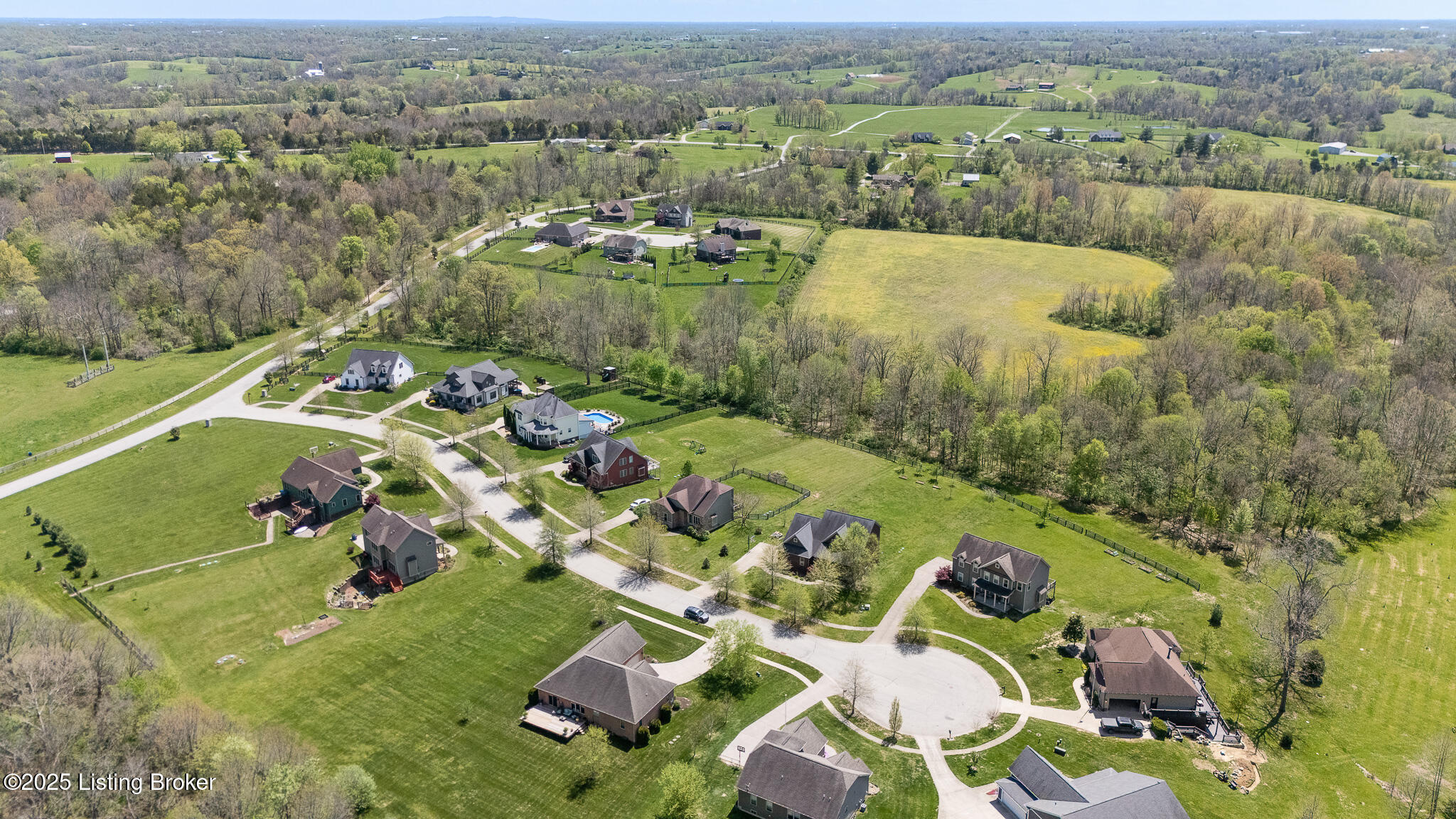 4606 Miller Glen Pl, Smithfield, Pennsylvania image 48