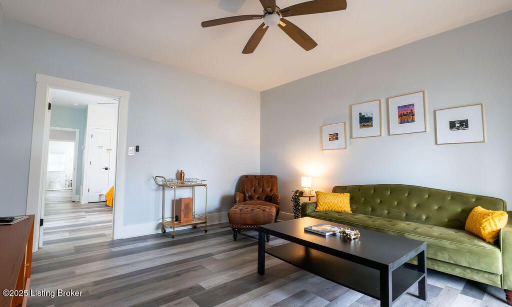 Photo of 938 Burton Ave, Louisville, KY 40208 (MLS # 1704576)