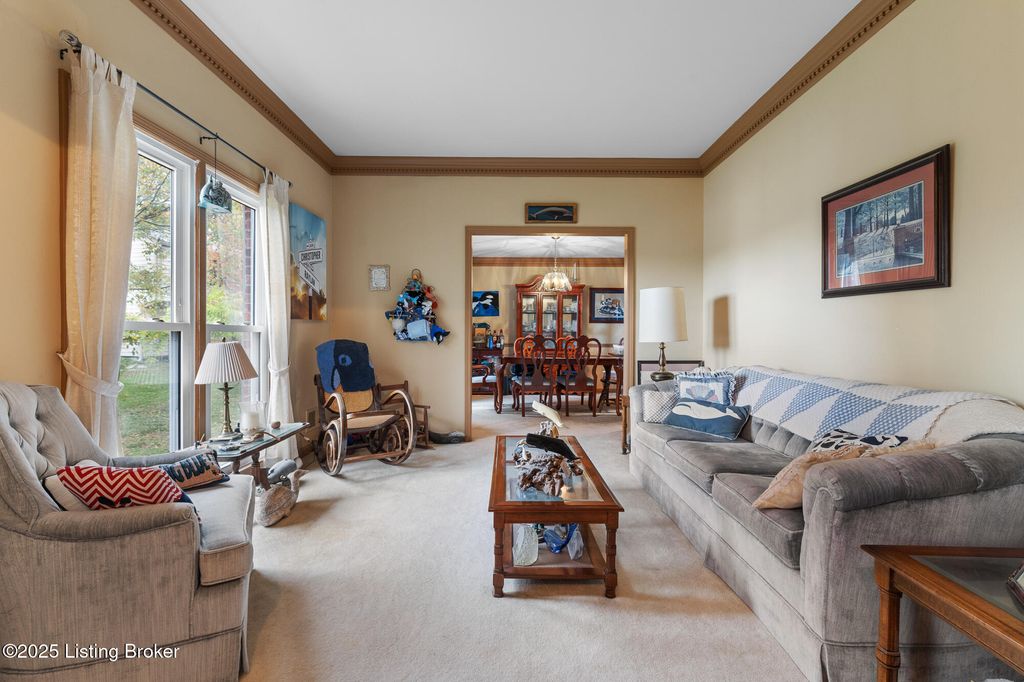 Photo of 12806 Churchill Pkwy, Goshen, KY 40026 (MLS # 1702046)