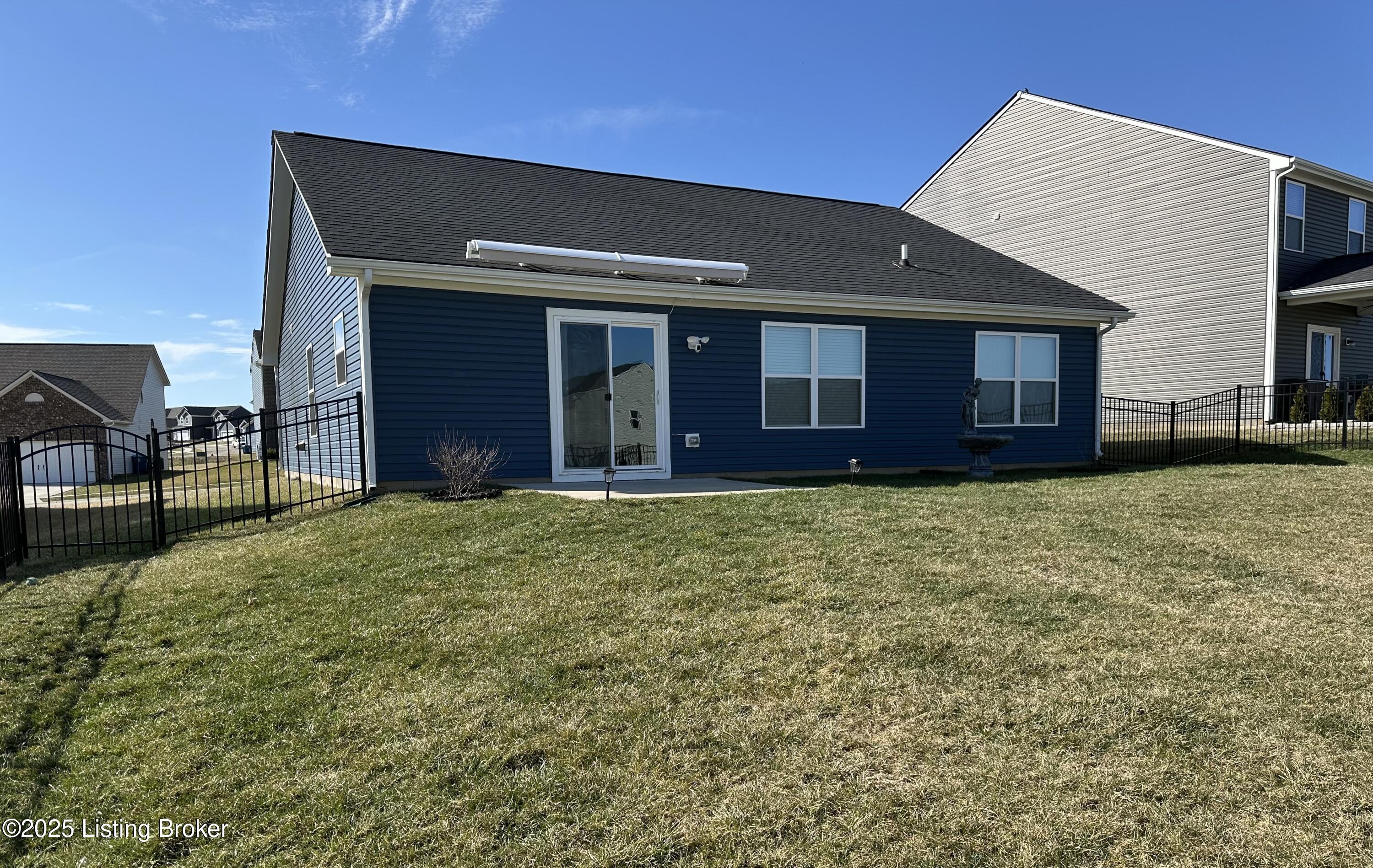1022 Stratton Way, Shelbyville, Kentucky image 4