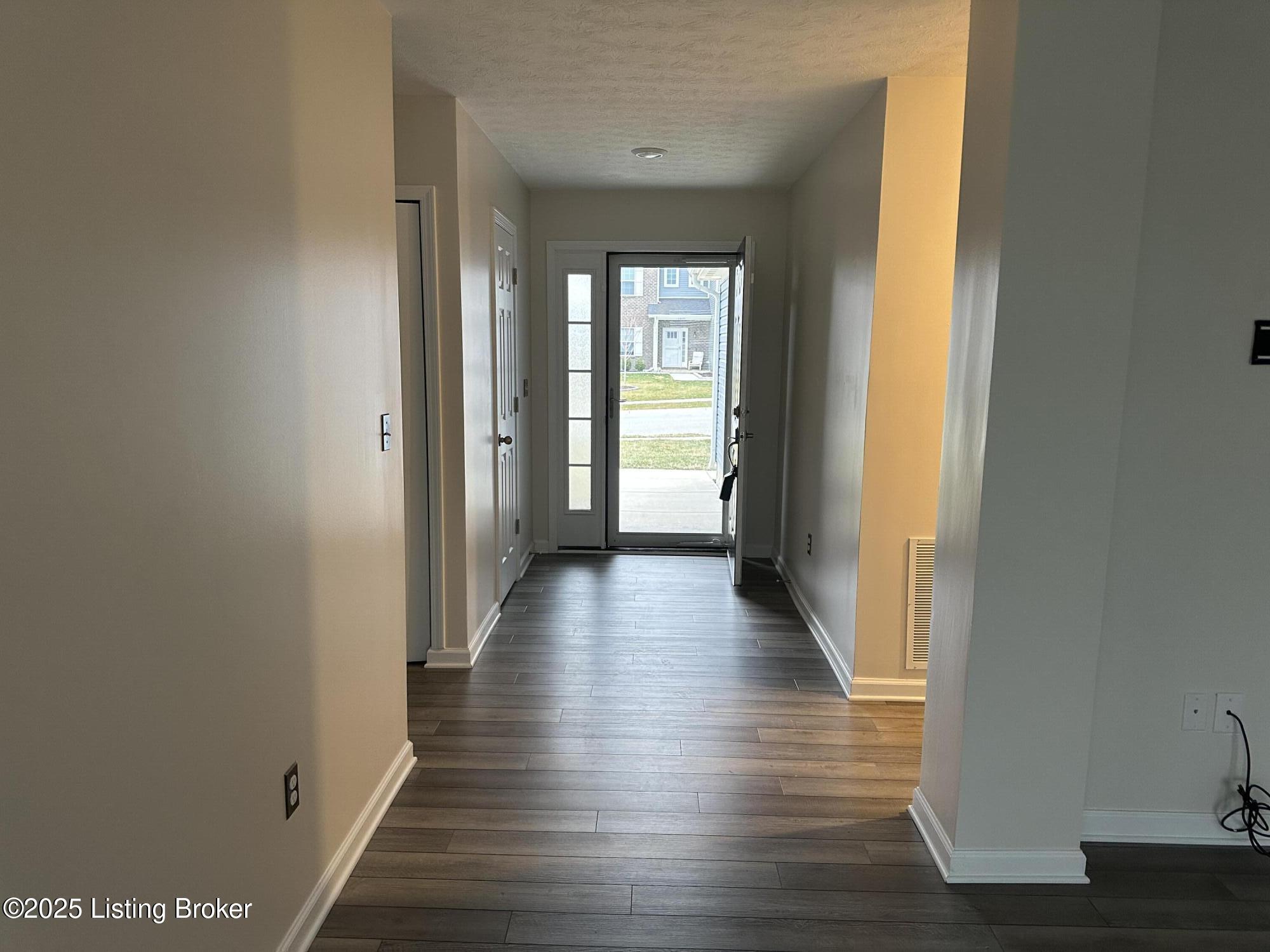 1022 Stratton Way, Shelbyville, Kentucky image 7