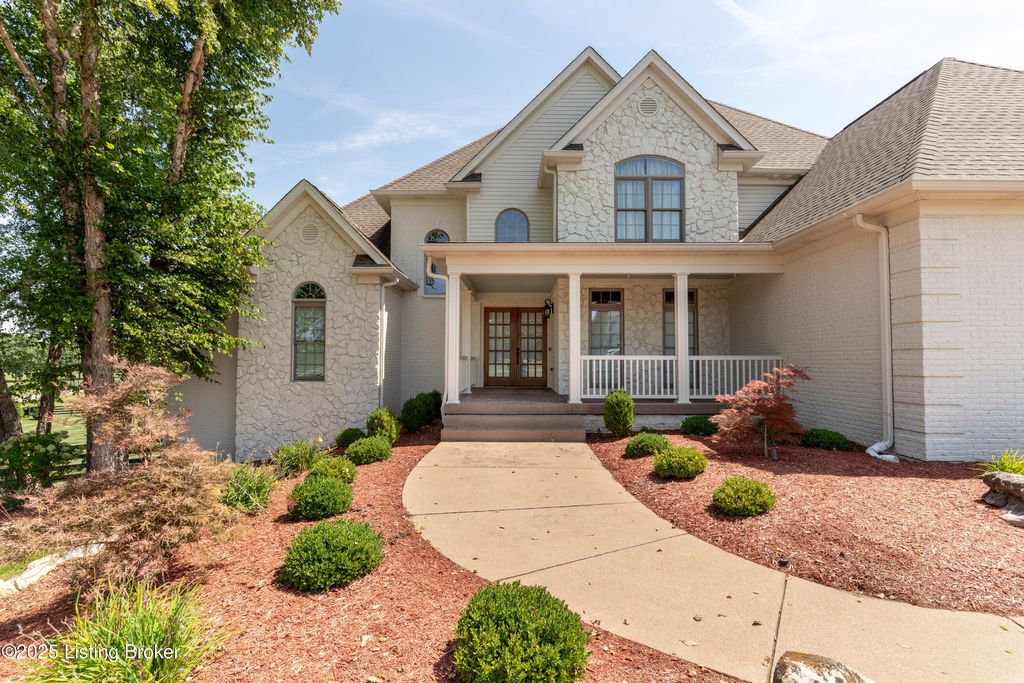 Photo of 3301 Overlook Ridge Rd, Prospect, KY 40059 (MLS # 1696830)