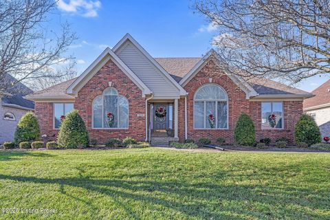 Photo of 7608 Kendrick Crossing Ln, Louisville, KY 40291 (MLS # 1705068)
