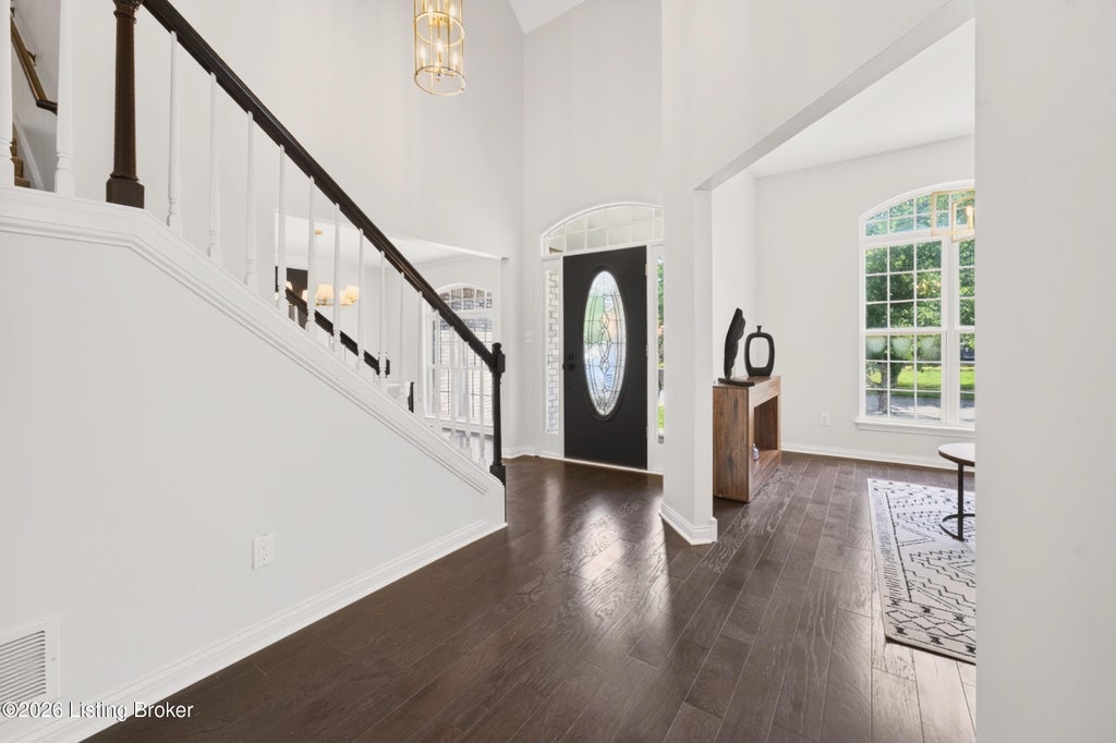 Photo of 3108 Indian Lake Dr, Louisville, KY 40241 (MLS # 1722544)
