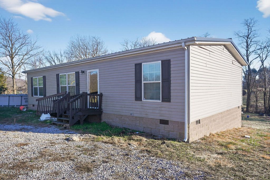 Photo of 115 Oregon Ln, Brodhead, KY 40409 (MLS # 1706320)
