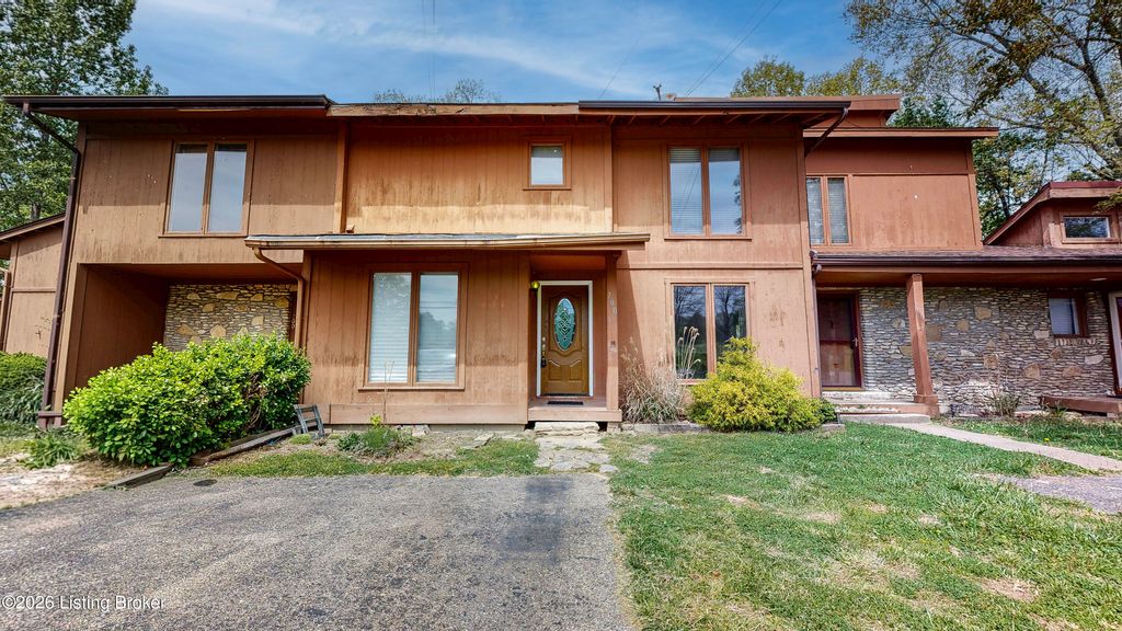 Photo of 700 Inverness Rd #3, Perry Park, KY 40363 (MLS # 1715021)