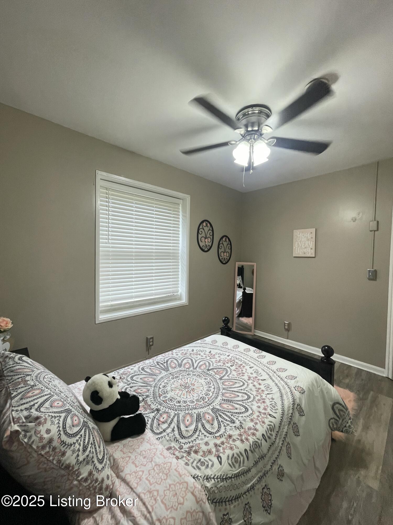 1802 La Salle Pl, Louisville, Pennsylvania image 13