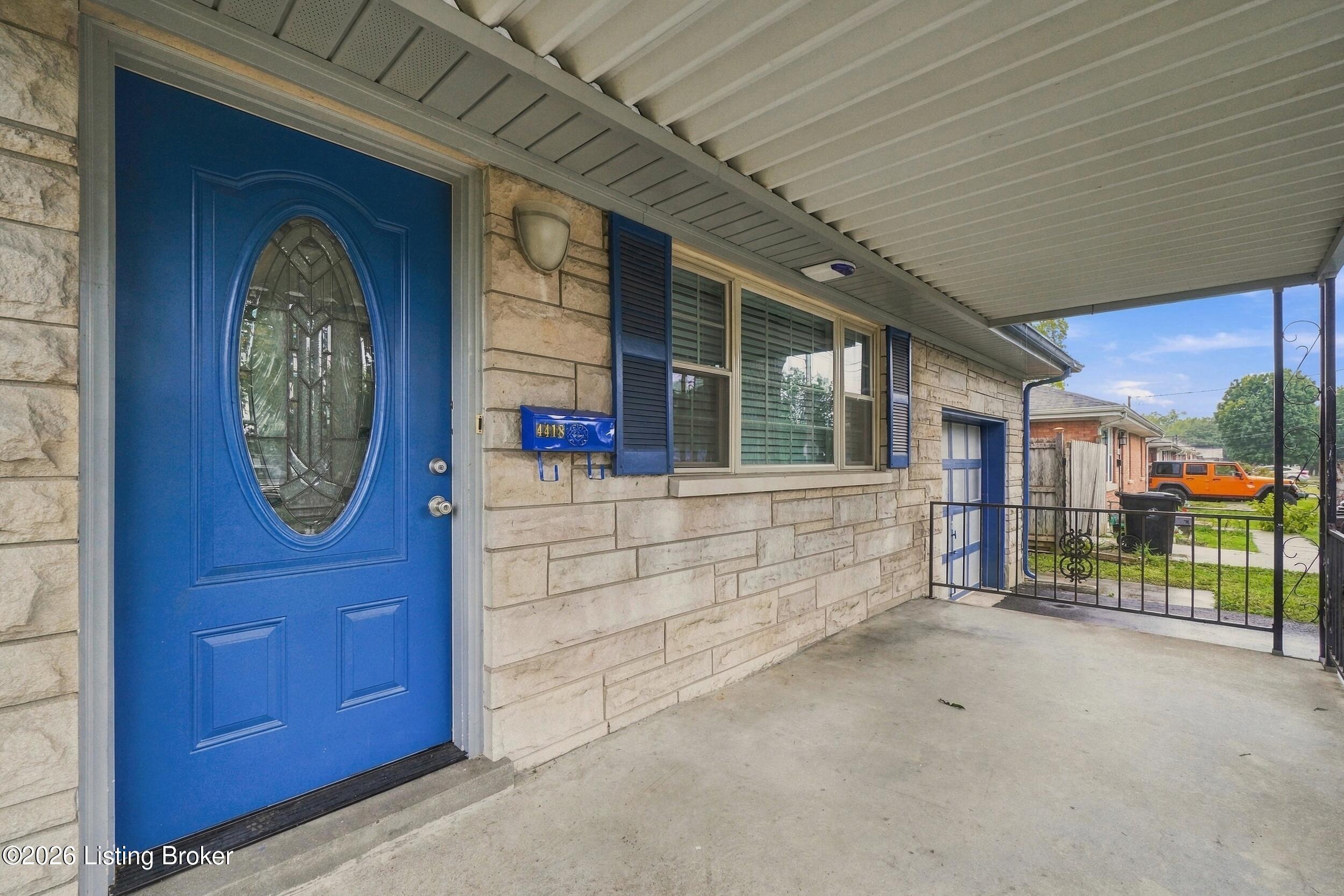 4418 Yolanda Dr