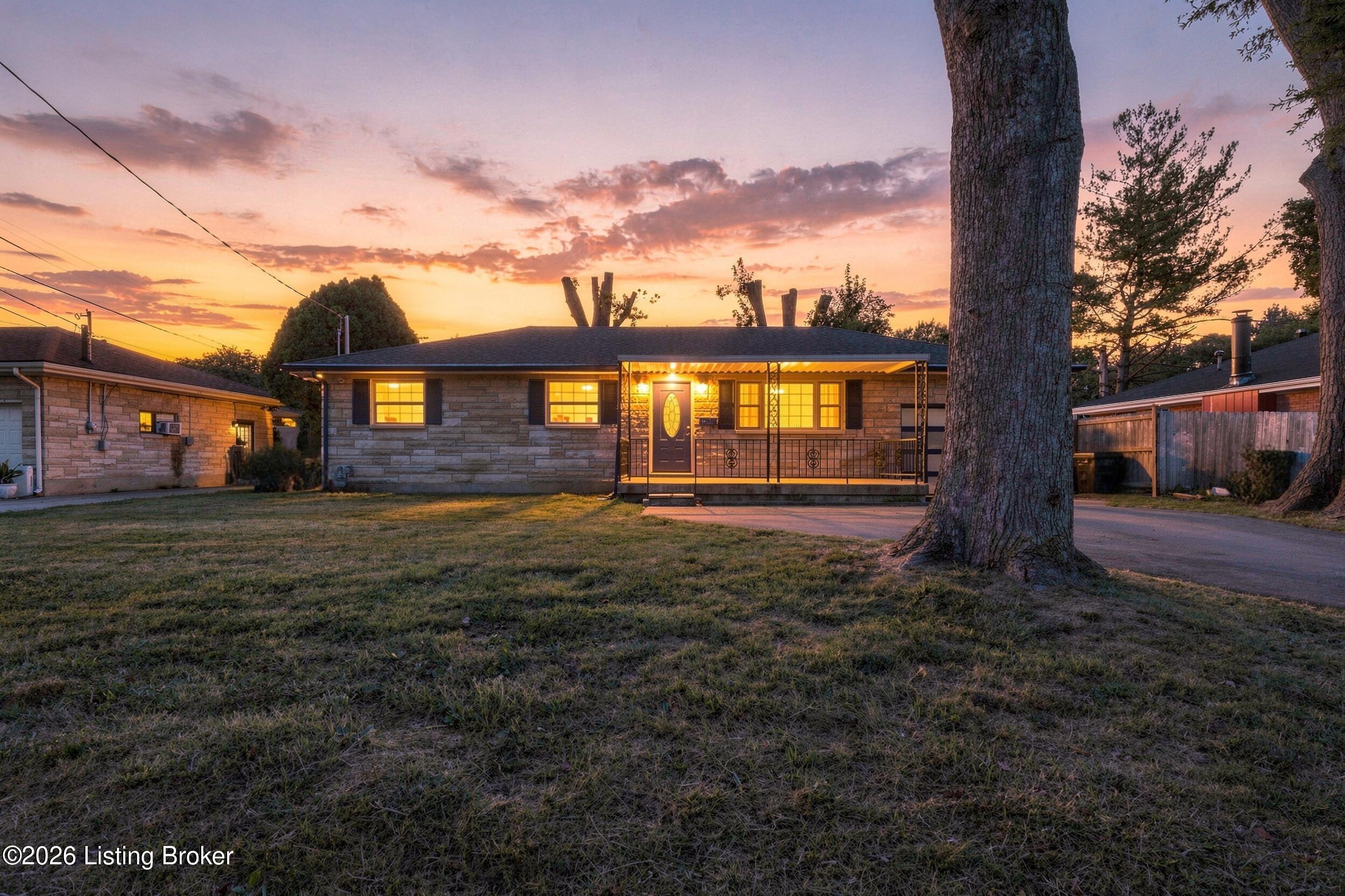 4418 Yolanda Dr