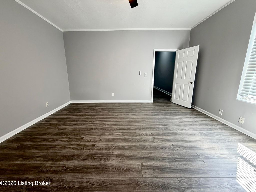 Photo of 1108 State St, New Albany, IN 47150 (MLS # 1717096)