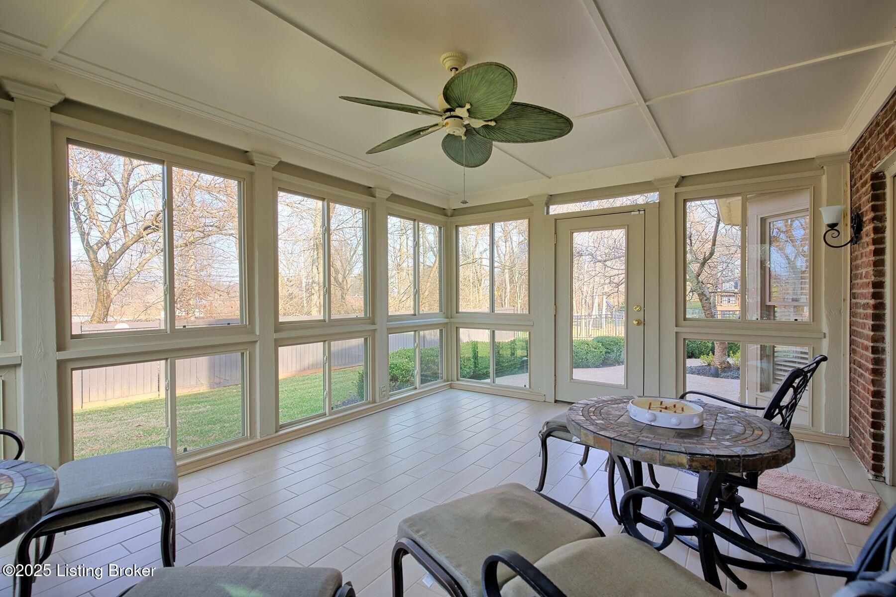 10924 Old Harrods Woods Cir, Louisville, Kentucky image 37