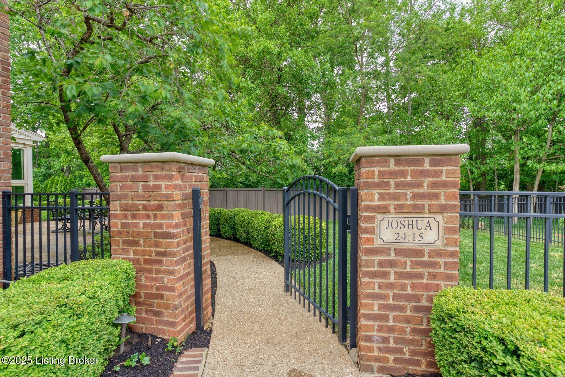 10924 Old Harrods Woods Cir, Louisville, Kentucky image 38