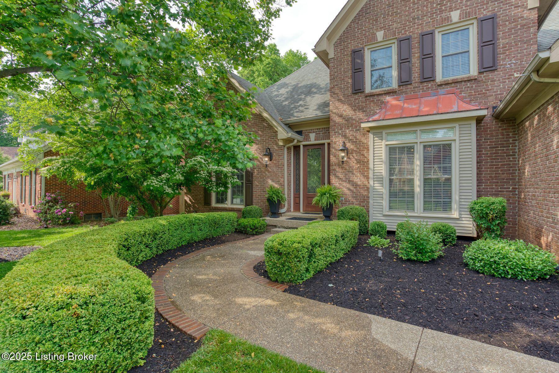 10924 Old Harrods Woods Cir, Louisville, Kentucky image 3