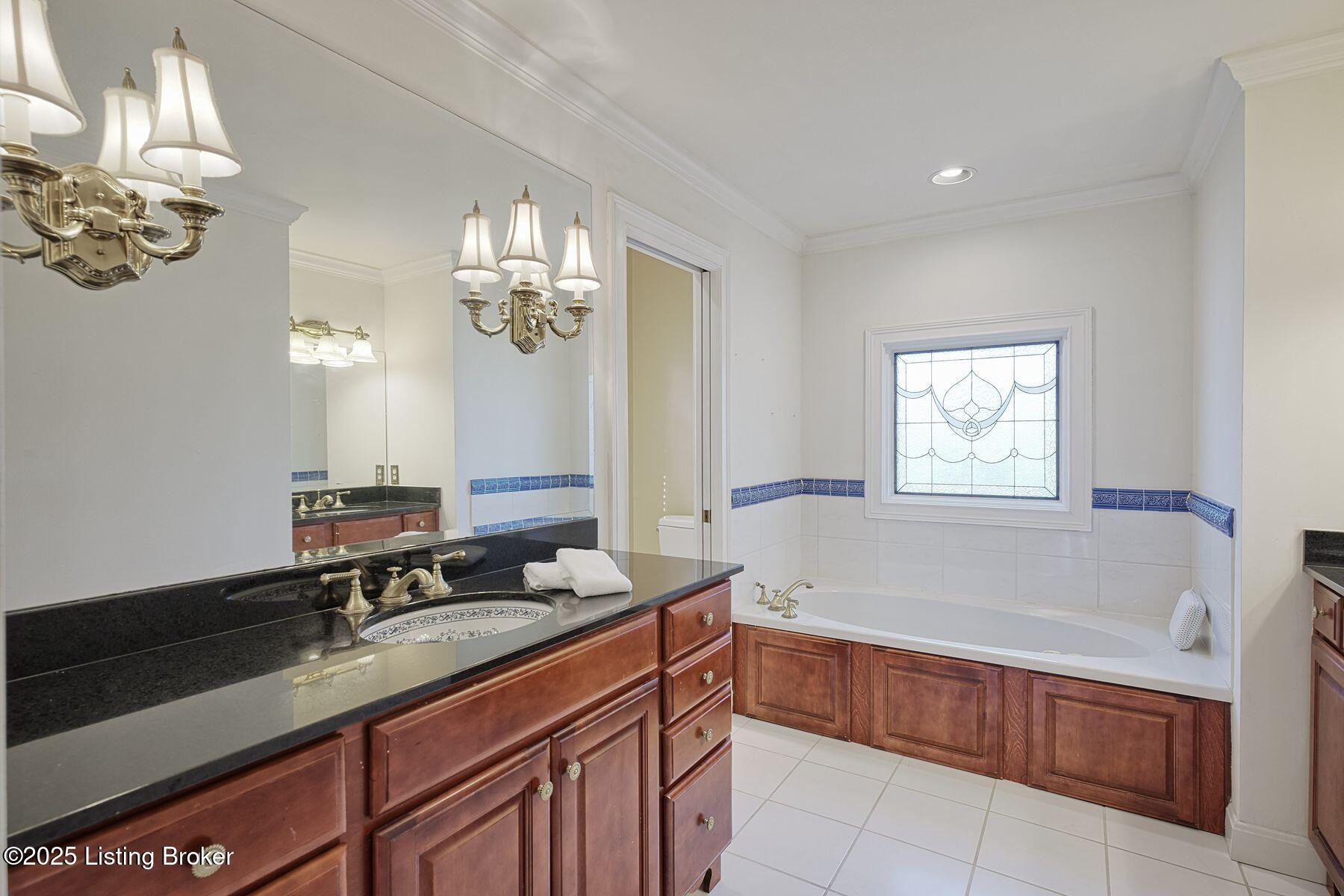 10924 Old Harrods Woods Cir, Louisville, Kentucky image 27