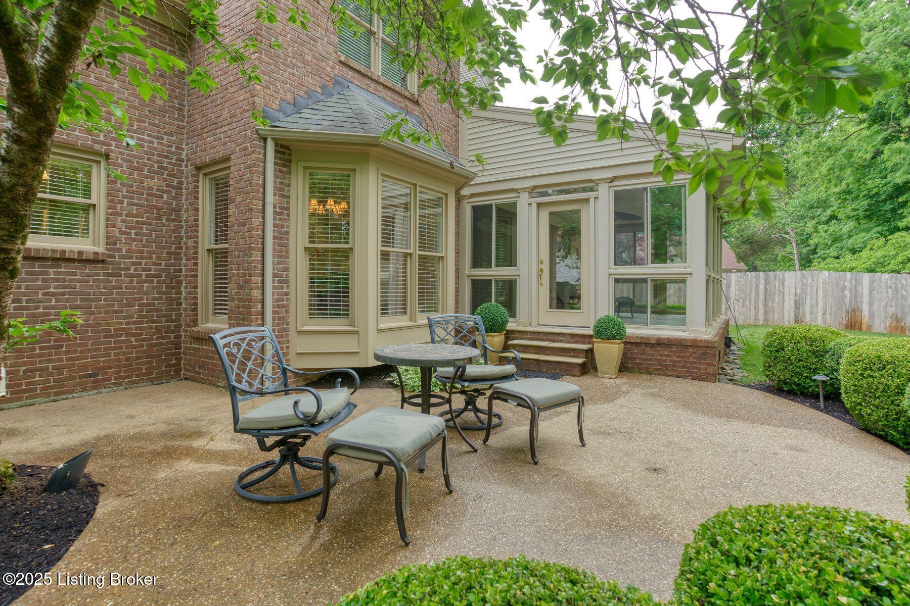 10924 Old Harrods Woods Cir, Louisville, Kentucky image 42