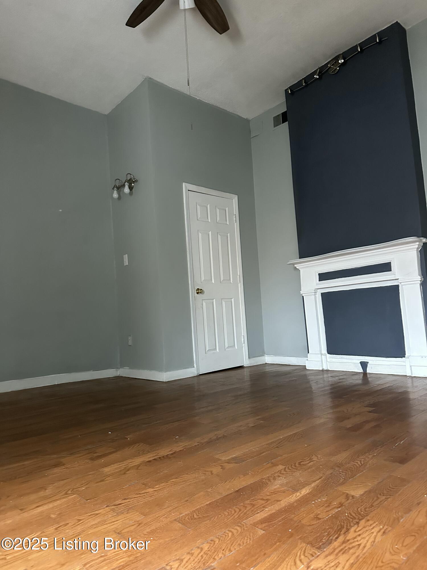 1105 E Oak St, Louisville, Kentucky image 7