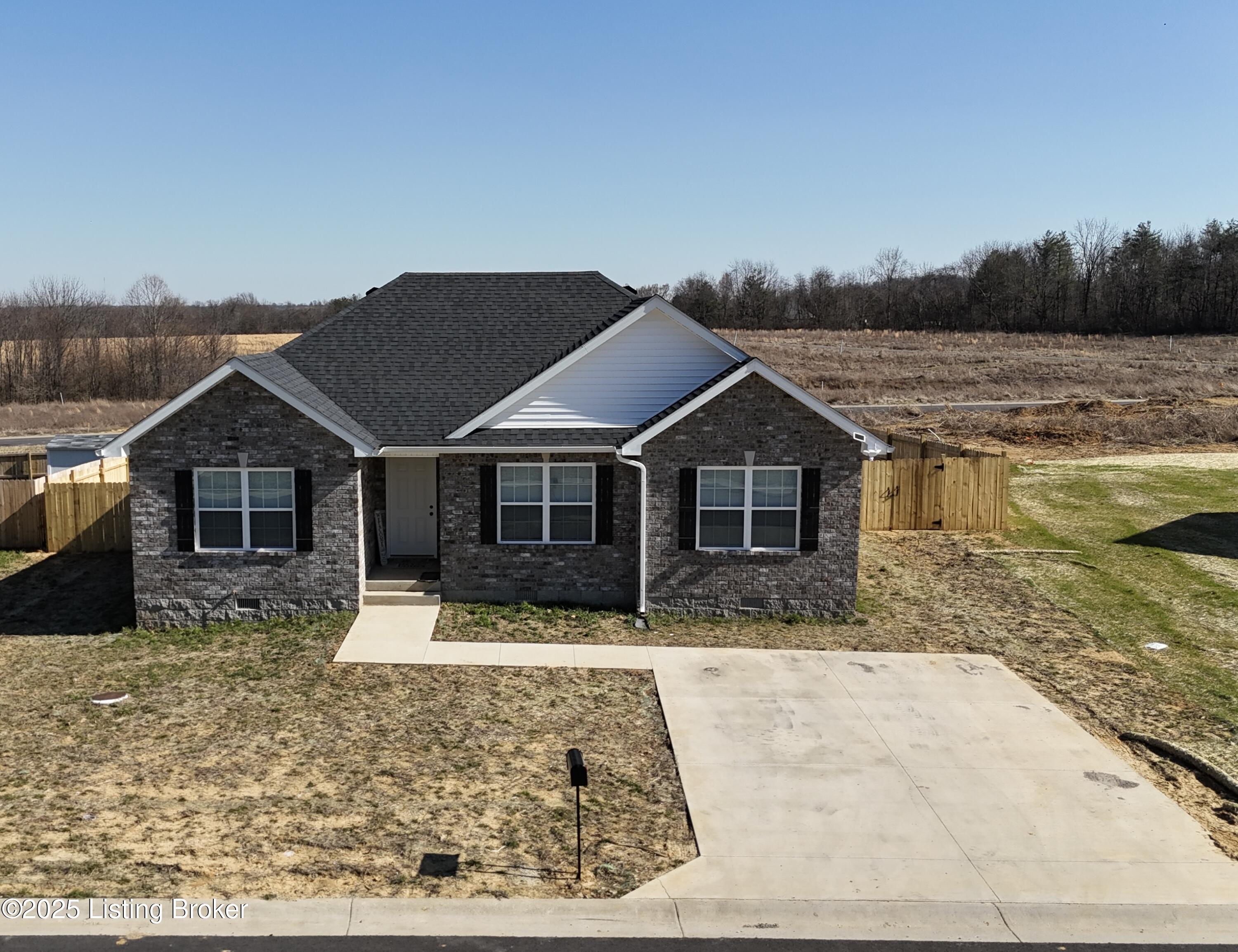 132 Magnolia Dr, Bardstown, Pennsylvania image 2