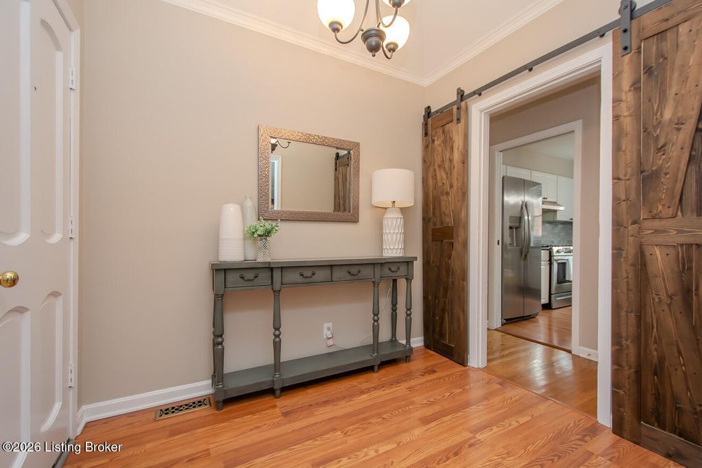 Photo of 3817 Ashridge Dr, Louisville, KY 40241 (MLS # 1711840)