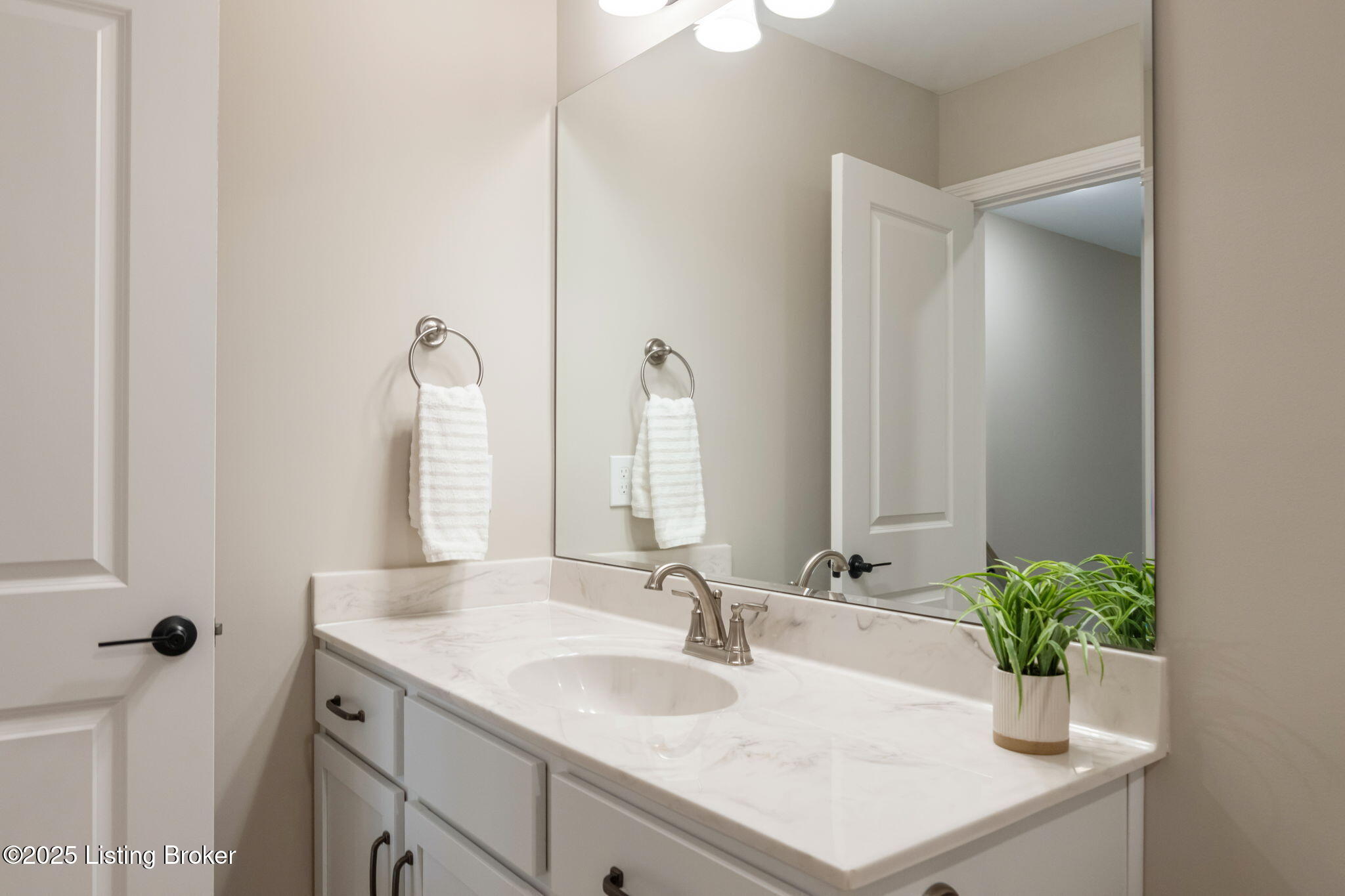 1343 Etawah Ave, Louisville, Kentucky image 37