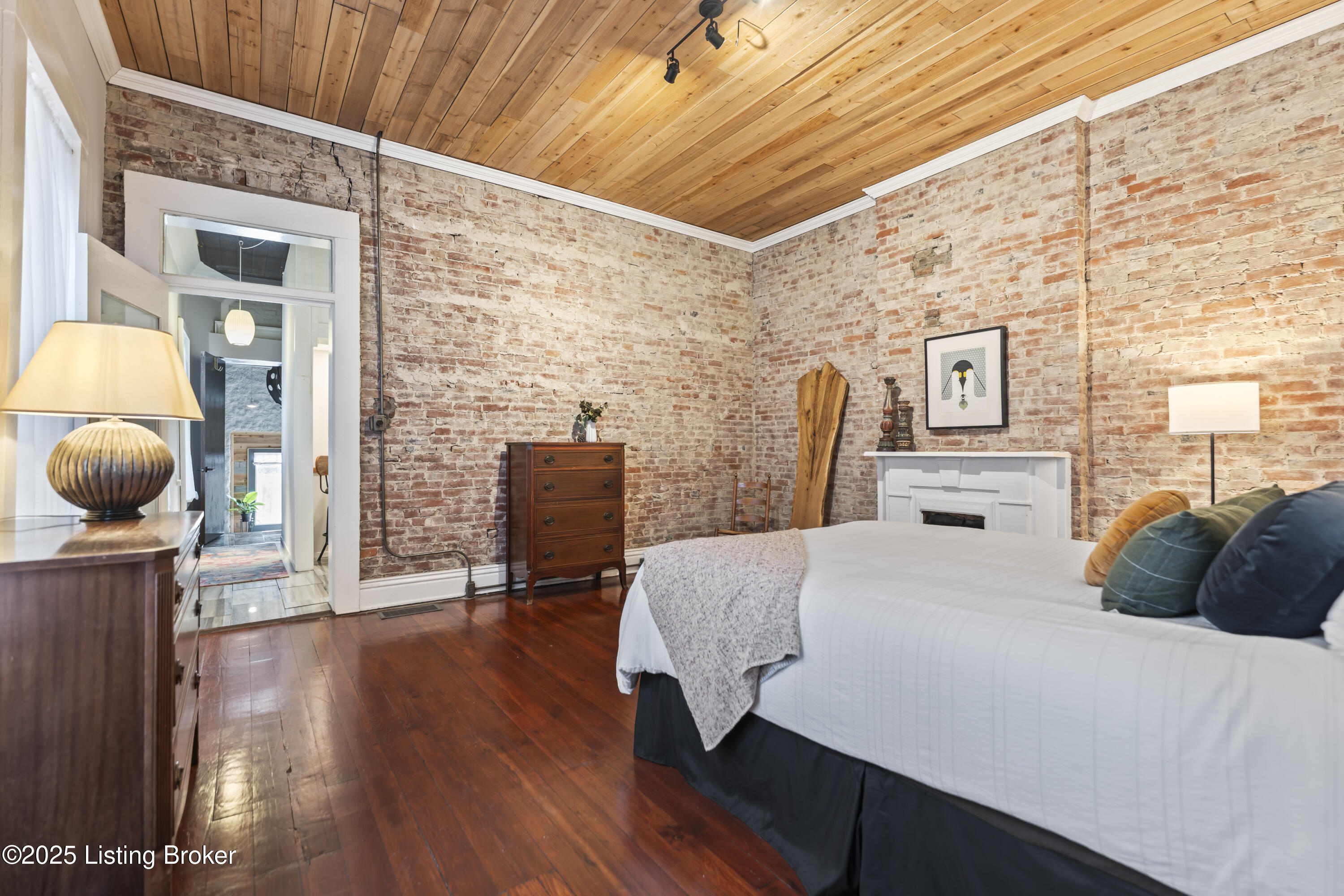 902 E Jefferson St, Louisville, Kentucky image 42
