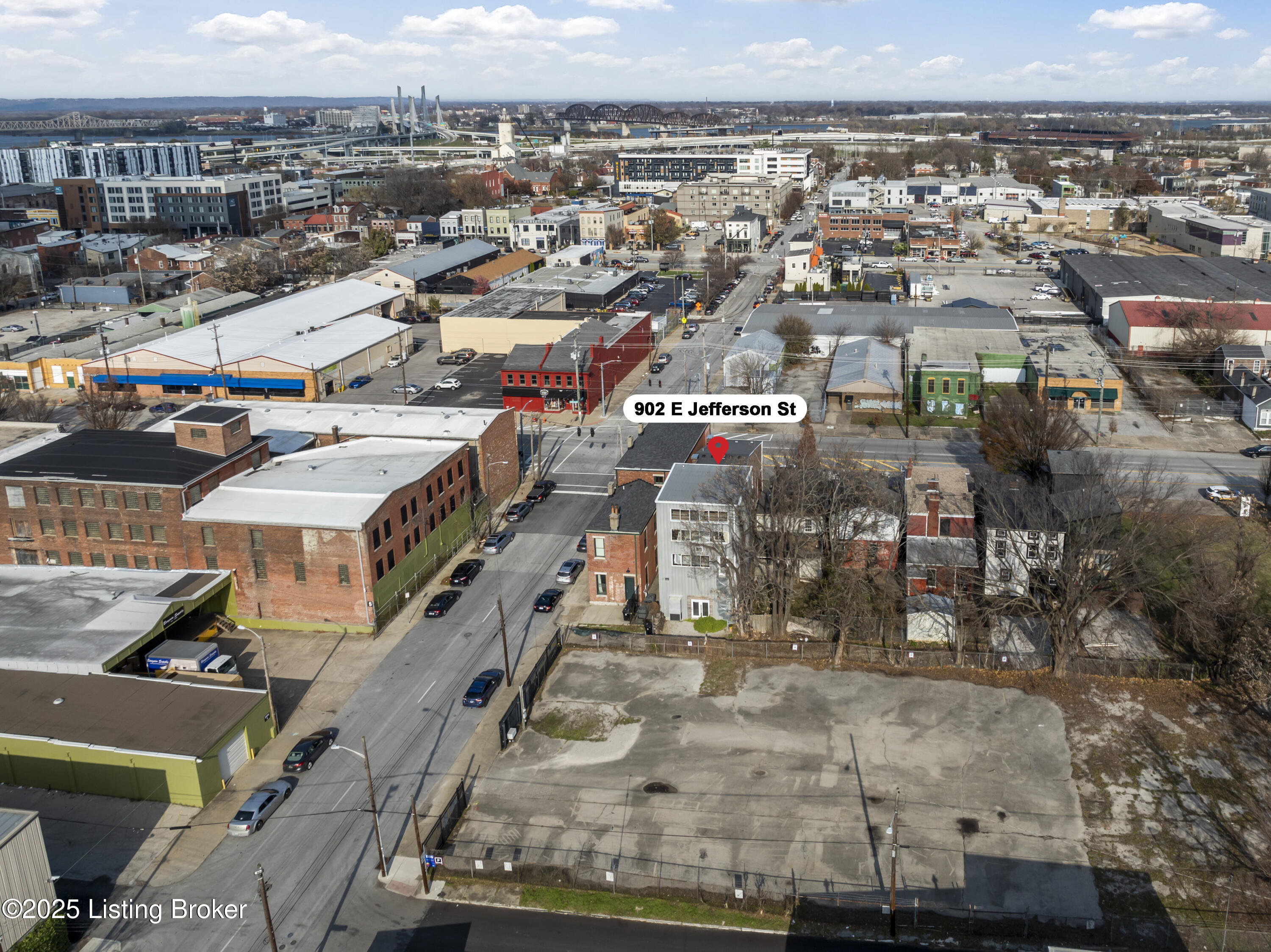 902 E Jefferson St, Louisville, Kentucky image 8
